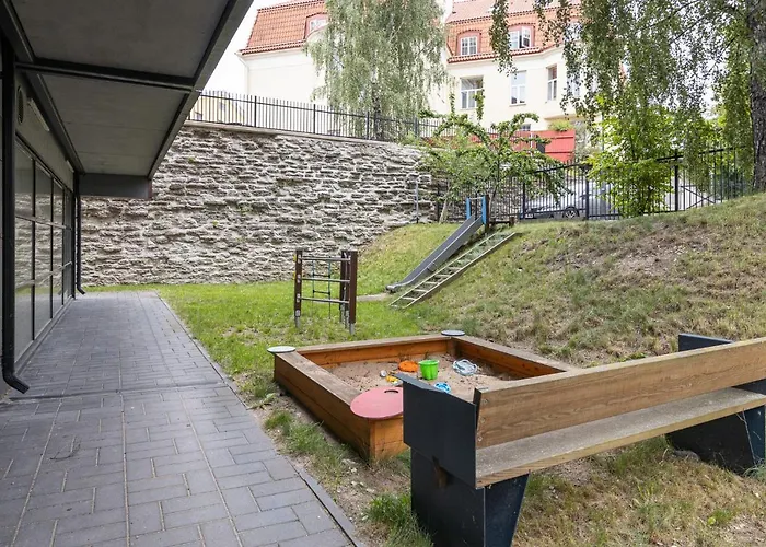 Comfy Studio Next To Old Town