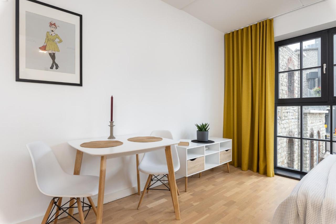 公寓 Comfy Next To Old Town