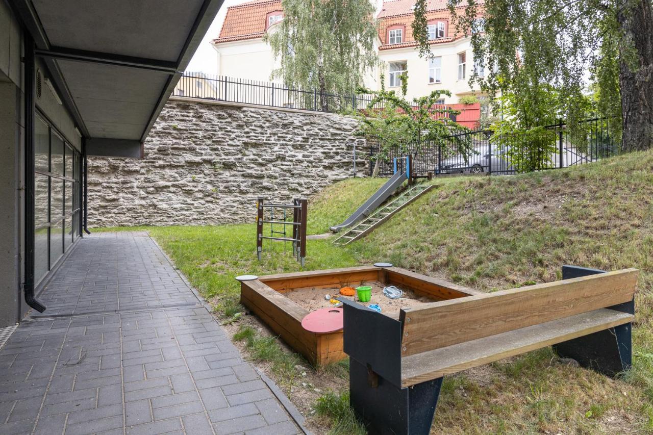Comfy Next To Old Town